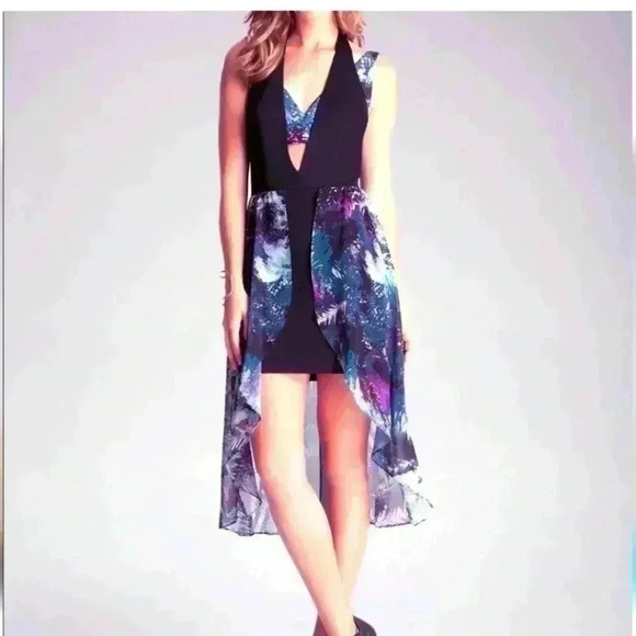 Bebe hi lo butterfly tropical  dress. Size small - Picture 1 of 13